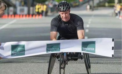 Tristan Smyth wins Sun Run wheelchair division in a breeze