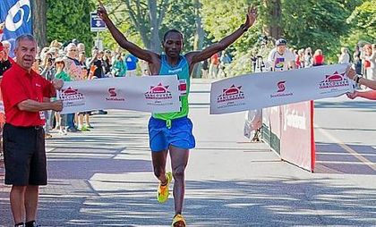 Kip Kangogo runs to fifth victory at the Scotiabank Vancouver Half-Marathon