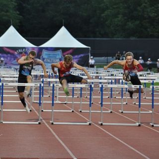 Aaron Brown, Fastest Man in Canada, Two Years in a Row