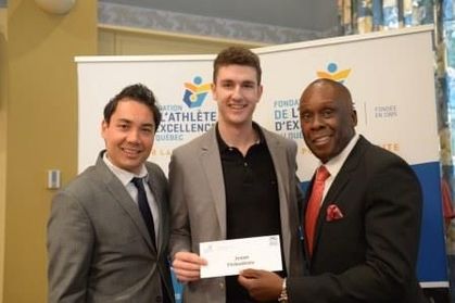 La fondation de l'athlète d'excellence remet 22 000$ à sept étudiants-athlètes de la fqa grâce à son programme de parrainage